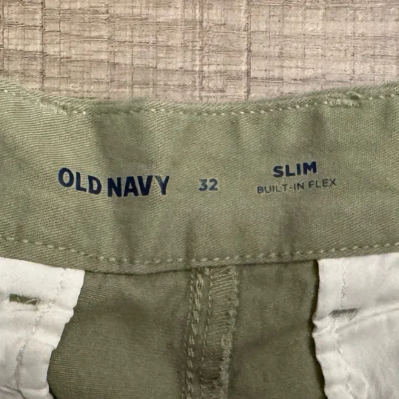 Old Navy Slim Shorts — Olive - Picture 6 of 6